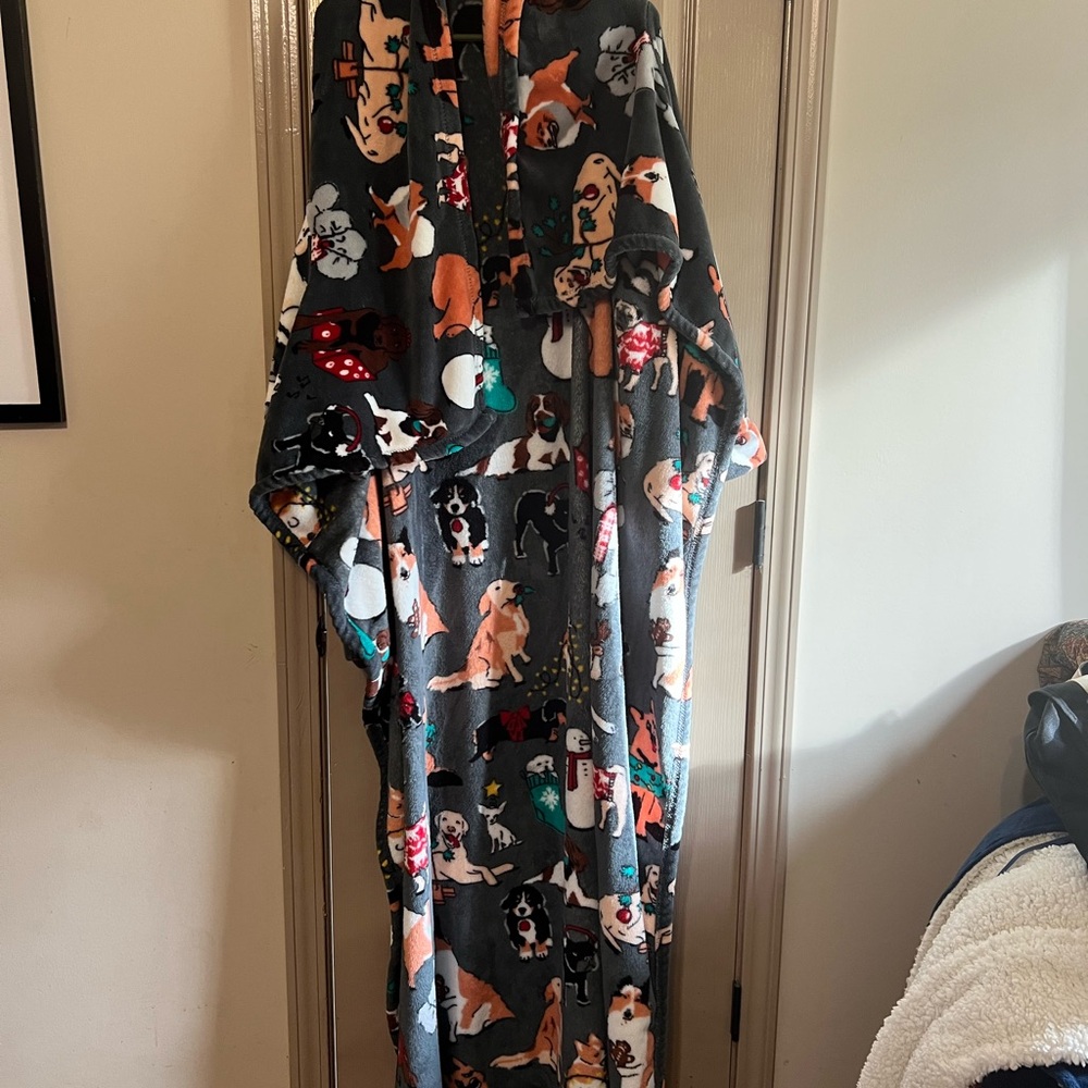 Vera Bradley Gray and Orange Blanket